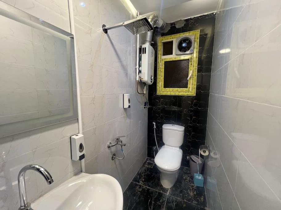 Luxury Apartment Downtown ไคโร ภายนอก รูปภาพ